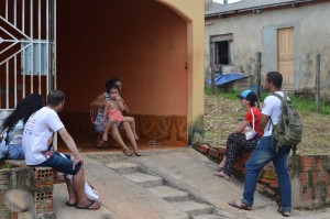 Família recebe jovens do ENPJ (Foto: Larissa Oliveira)