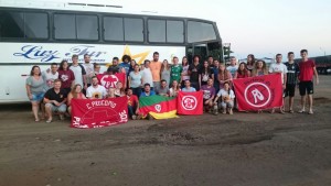 Joive veio com ônibus junto à jovens do Paraná, Rio Grande do Sul e Santa Catarina